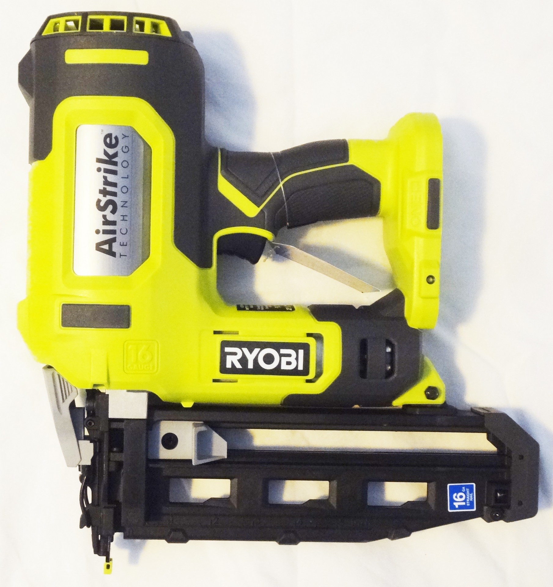 Ryobi ONE+ P326 18V 16Gauge Cordless AirStrike Finish Nailer, Tool